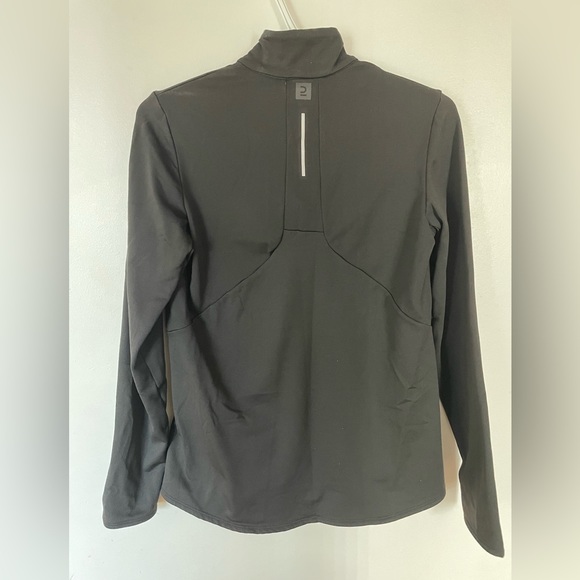 Decathlon Kalenji Women's Running T-shirt - Warm Black, size M/L - Picture 2 of 3